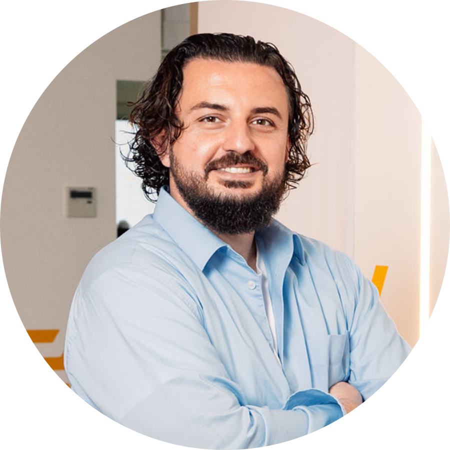 Roman Dikanski – Senior Key Account Manager DACH & Experte für Werbebanner, Messen und Projektgeschäft bei bannerstop